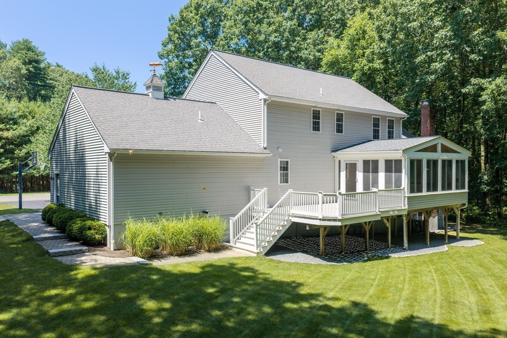 32 Field Road Medway, MA 02053 - Photo 34 of 42