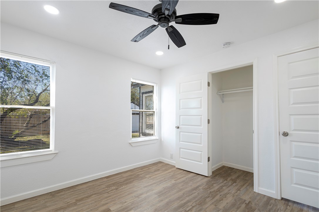 4505 Up River Road Corpus Christi, TX 78408 - Photo 12 of 18
