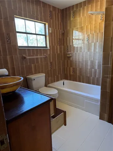 $1,500 | 18121 Geraci Road, Lutz, FL 33548