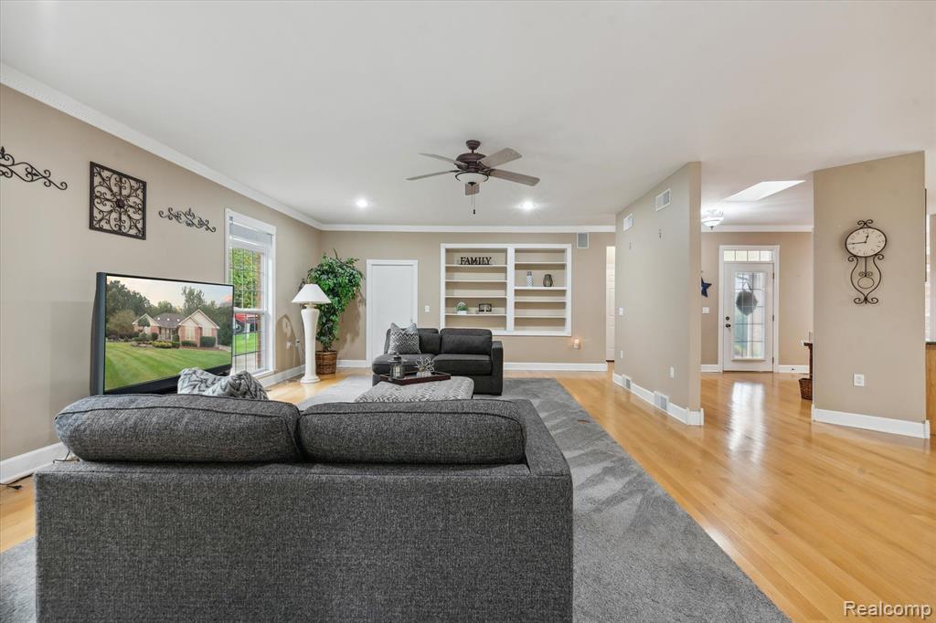 48803 Cherry Hill Road Canton, MI 48188 - Photo 19 of 97