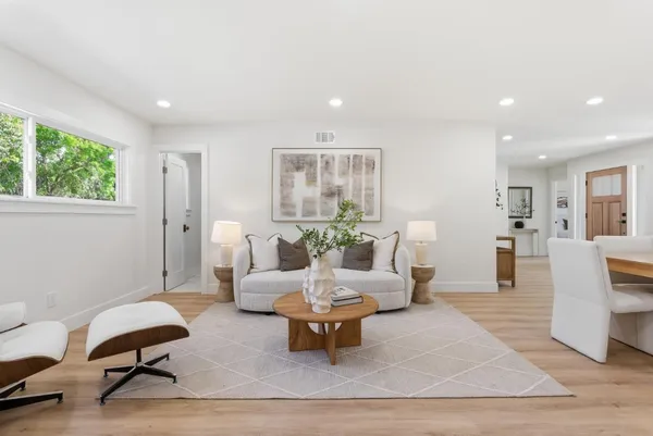 $1,998,000 | 929 Constitution Drive, Foster City, CA 94404