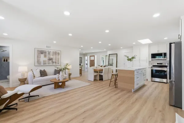 $1,998,000 | 929 Constitution Drive, Foster City, CA 94404