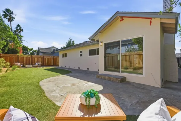 $1,998,000 | 929 Constitution Drive, Foster City, CA 94404