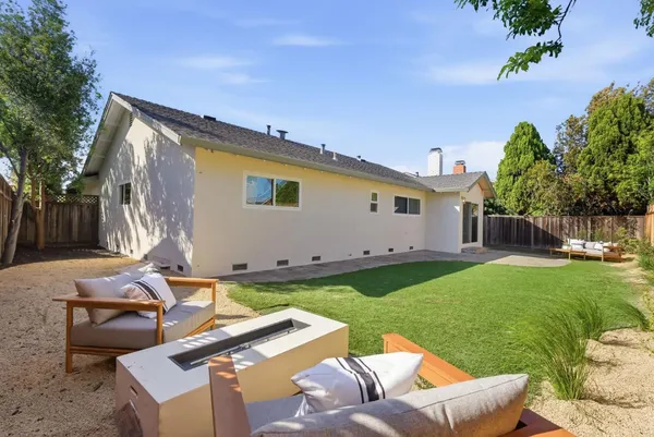 $1,998,000 | 929 Constitution Drive, Foster City, CA 94404