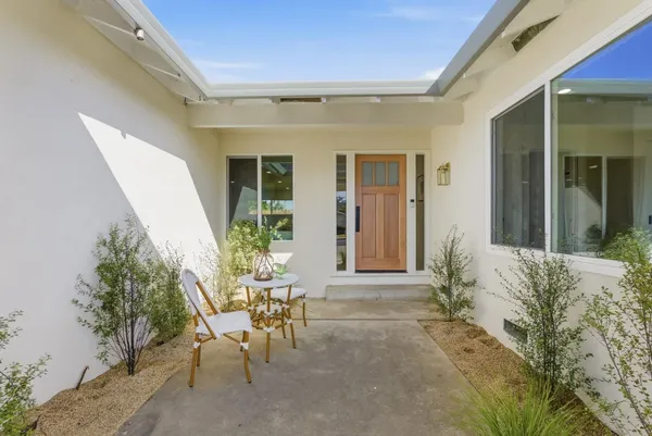 $1,998,000 | 929 Constitution Drive, Foster City, CA 94404