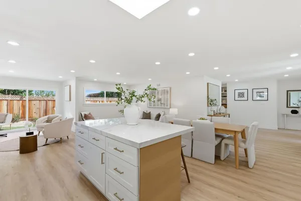 $1,998,000 | 929 Constitution Drive, Foster City, CA 94404