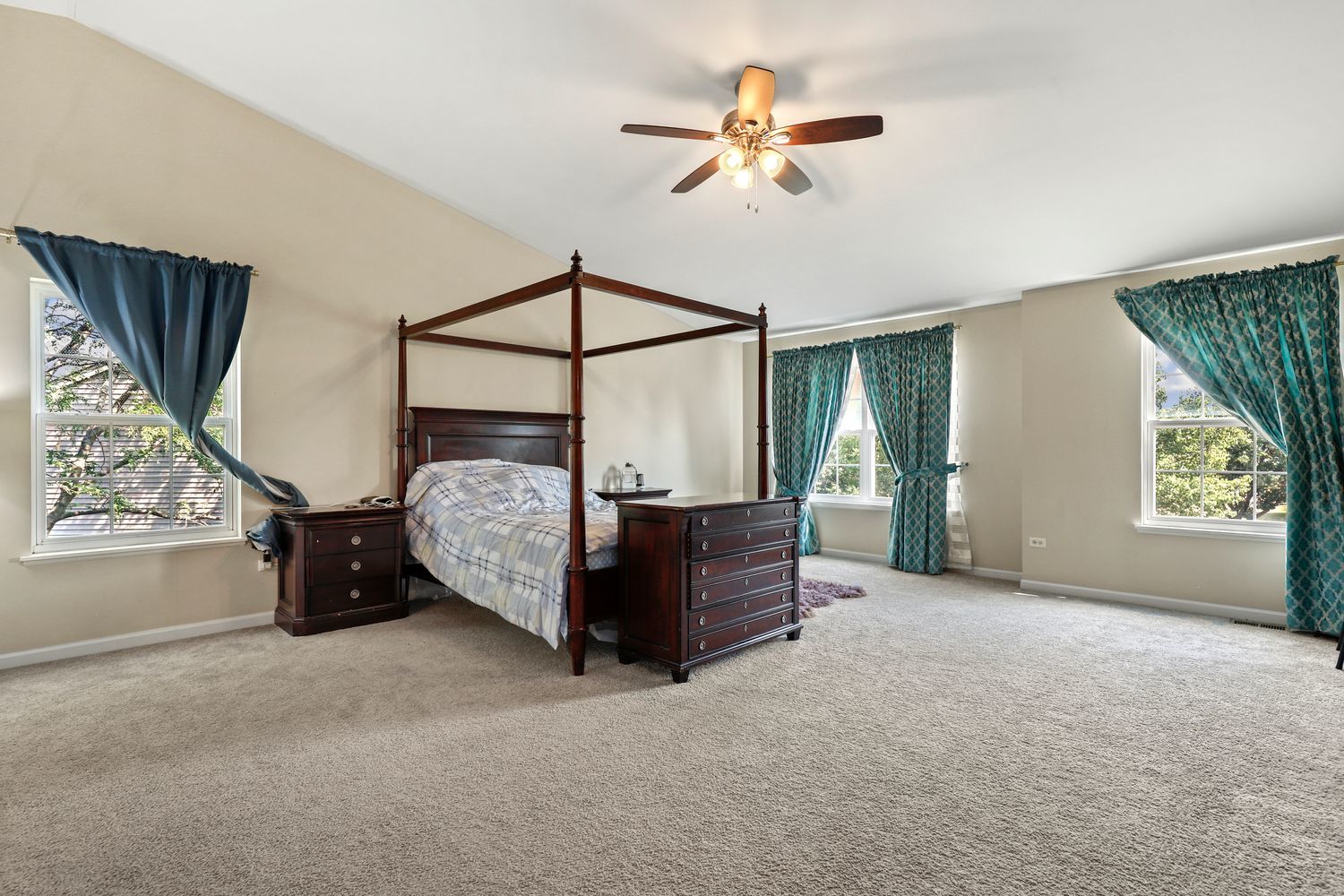 320 Claridge Circle Bolingbrook, IL 60440 - Photo 14 of 27 a bed room with a bed and a window