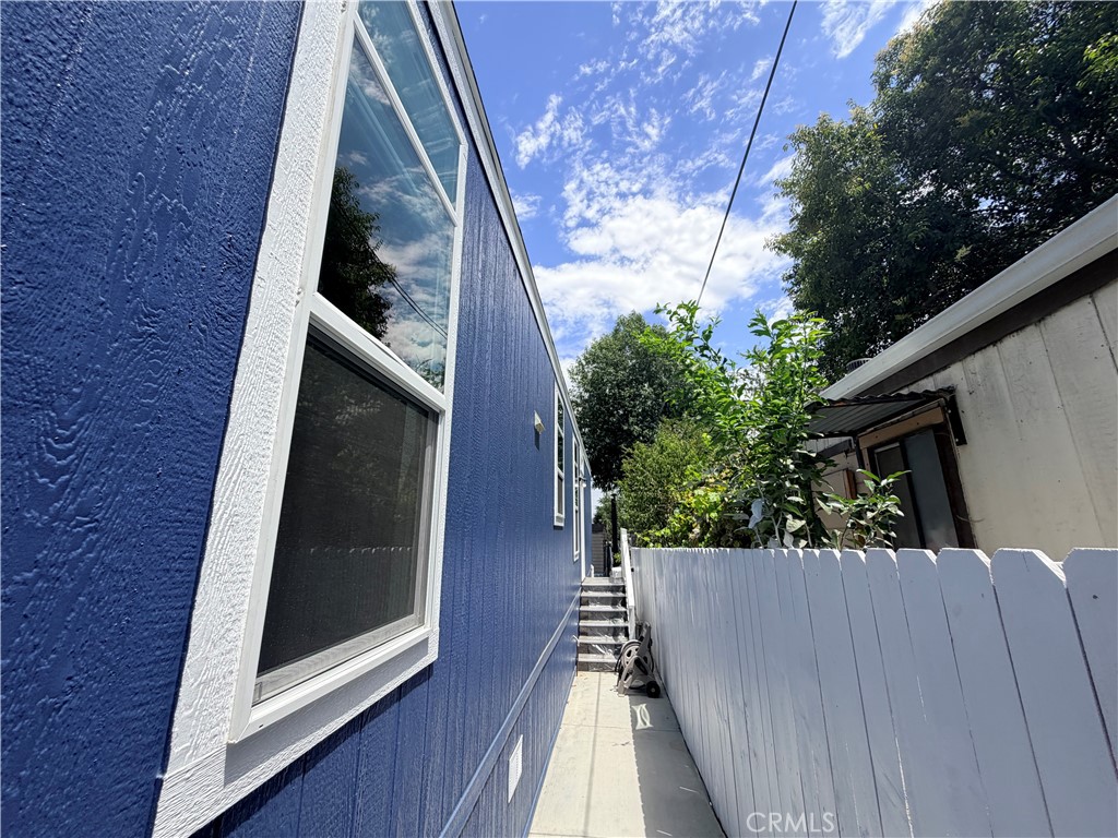 5803 Mission Boulevard, Unit 14 Riverside, CA 92509 - Photo 7 of 27