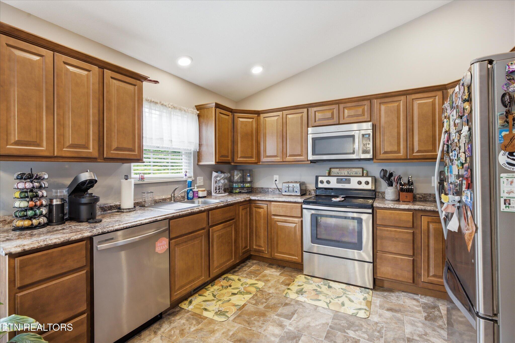 2718 Chukar Road Knoxville, TN 37923 - Photo 8 of 39 11-IMG_0014