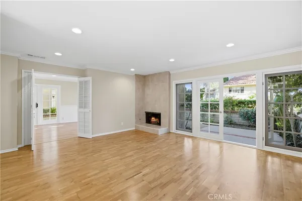 $5,900 | 508 Ventaja, Newport Beach, CA 92660