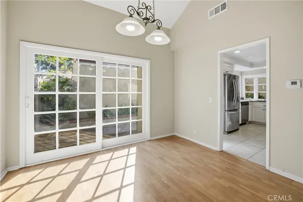 $5,900 | 508 Ventaja, Newport Beach, CA 92660