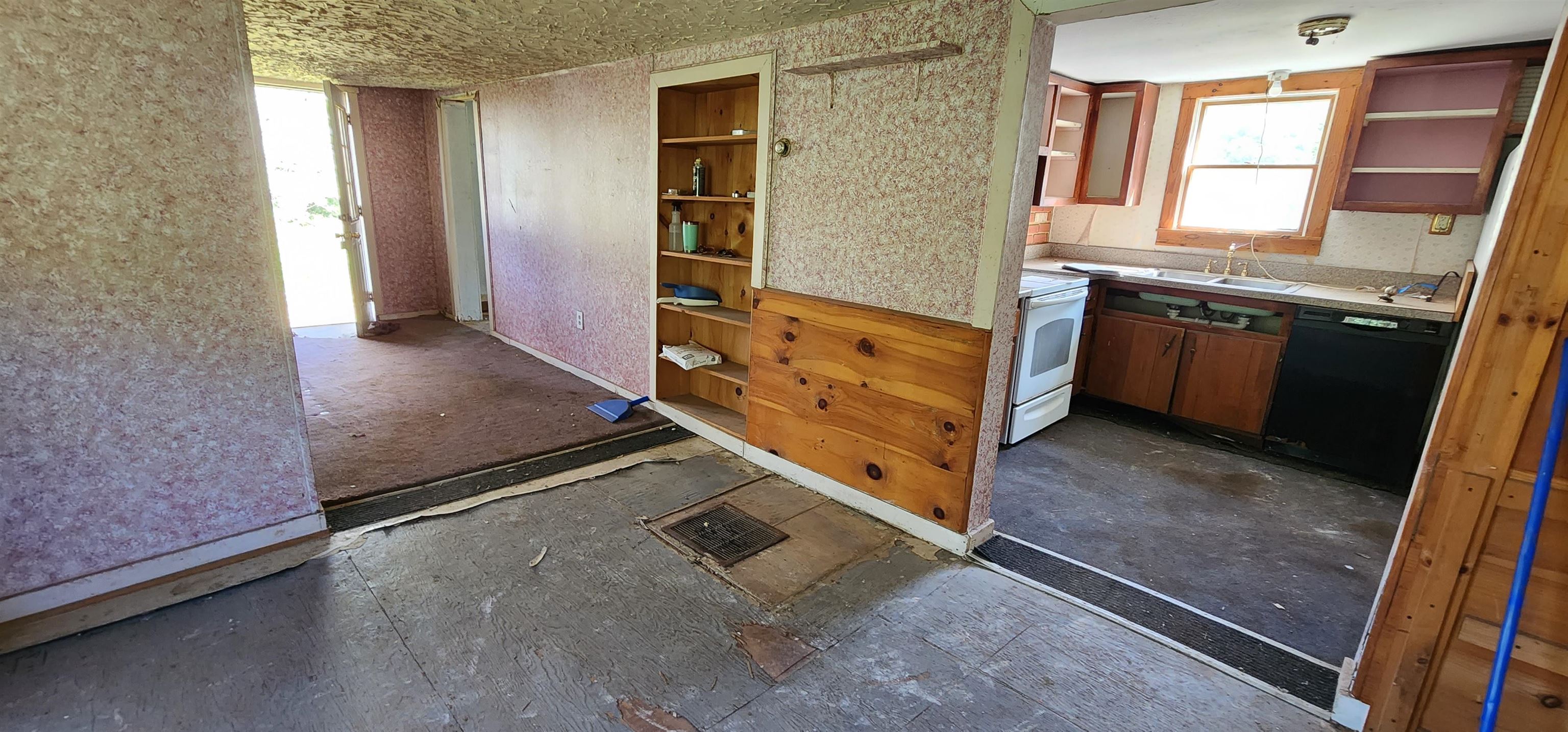 96 East Randolph Road Chelsea, VT 05038 - Photo 17 of 20