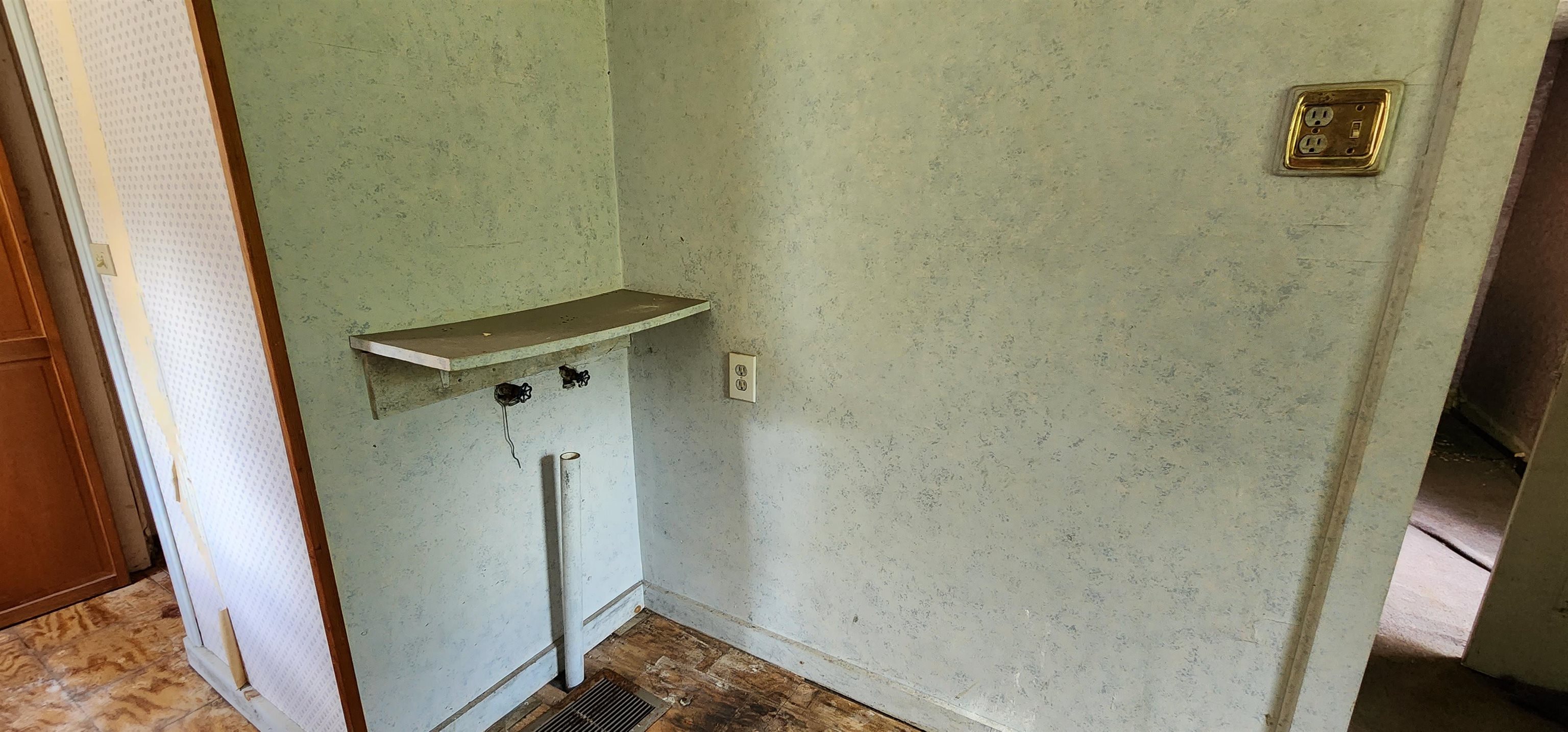 96 East Randolph Road Chelsea, VT 05038 - Photo 6 of 20