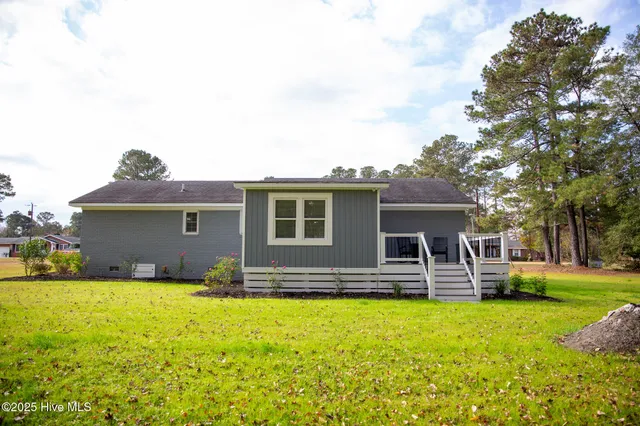 $315,000 | 316 Old Lumberton Road, Whiteville, NC 28472