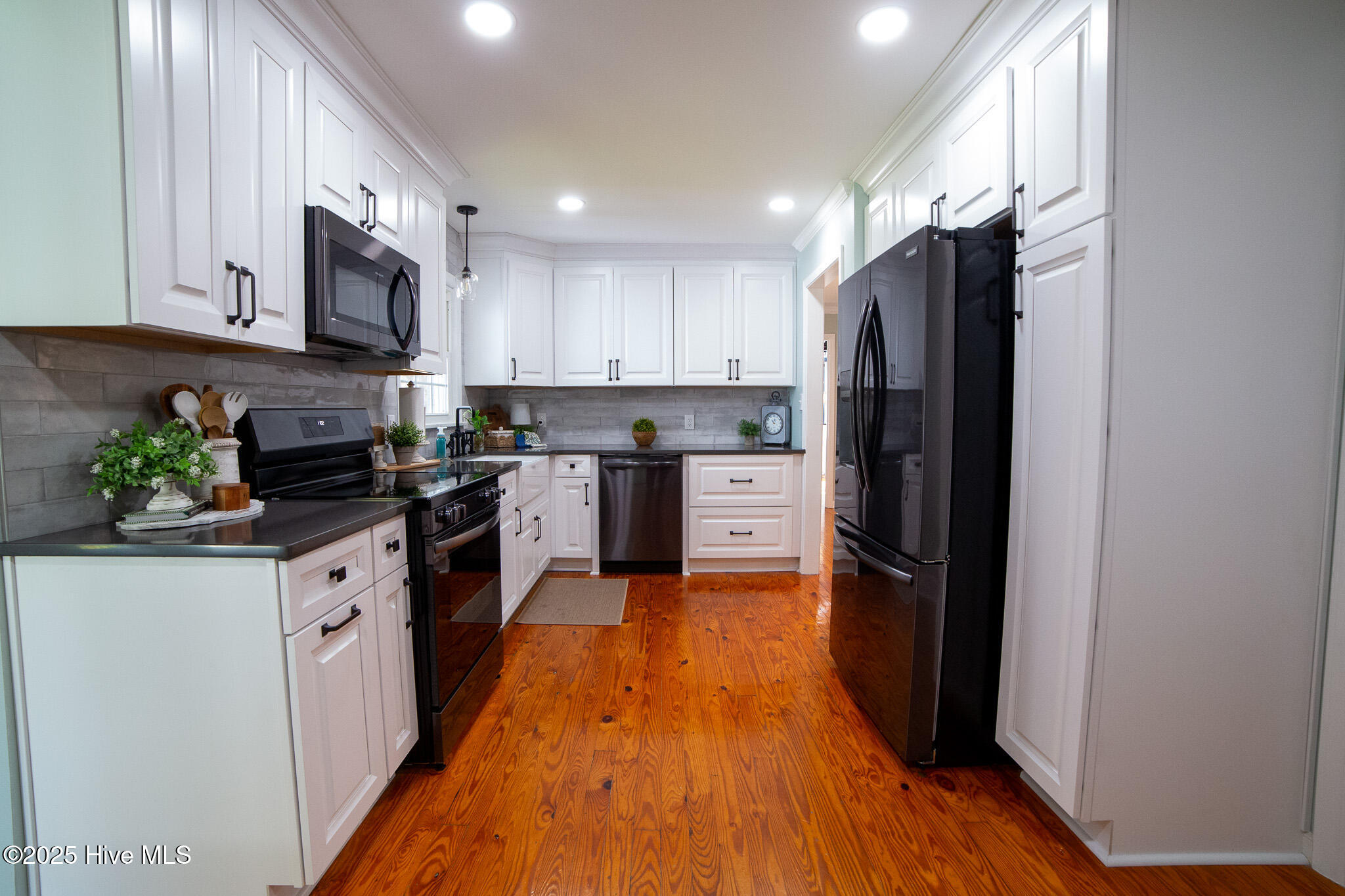 316 Old Lumberton Road Whiteville, NC 28472 - Photo 22 of 45 FR3A2546