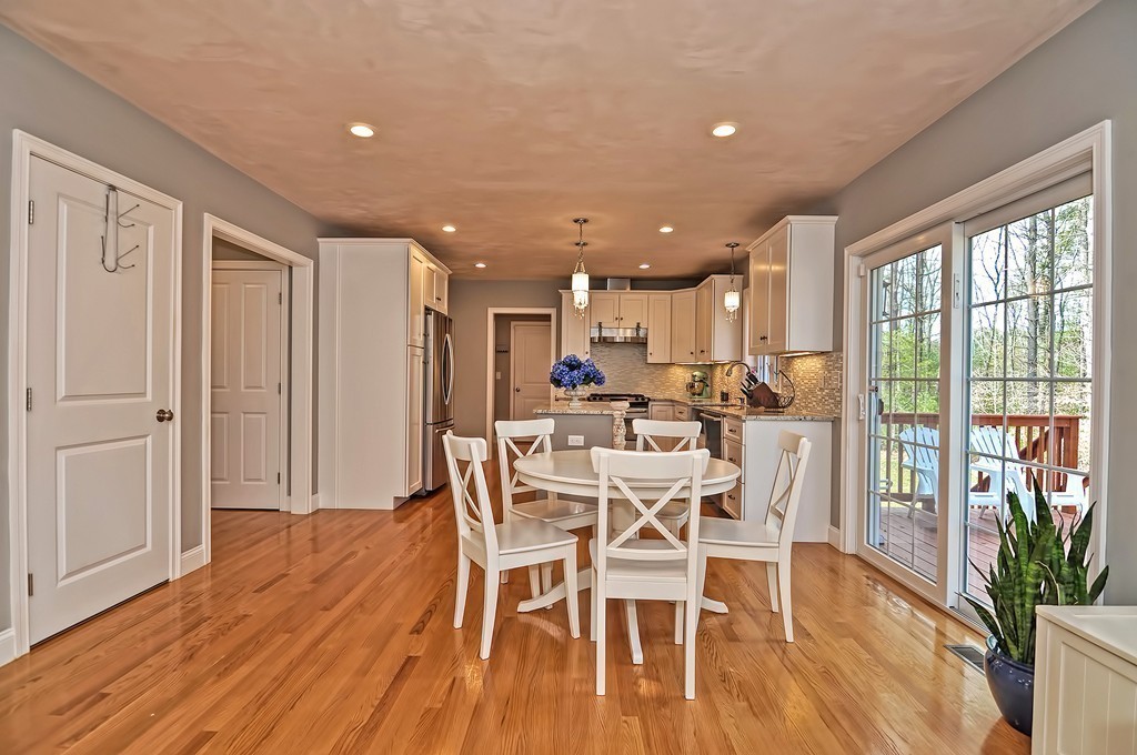 4 Chestnut Road Norfolk, MA 02056 - Photo 9 of 30 Gallery Image 9