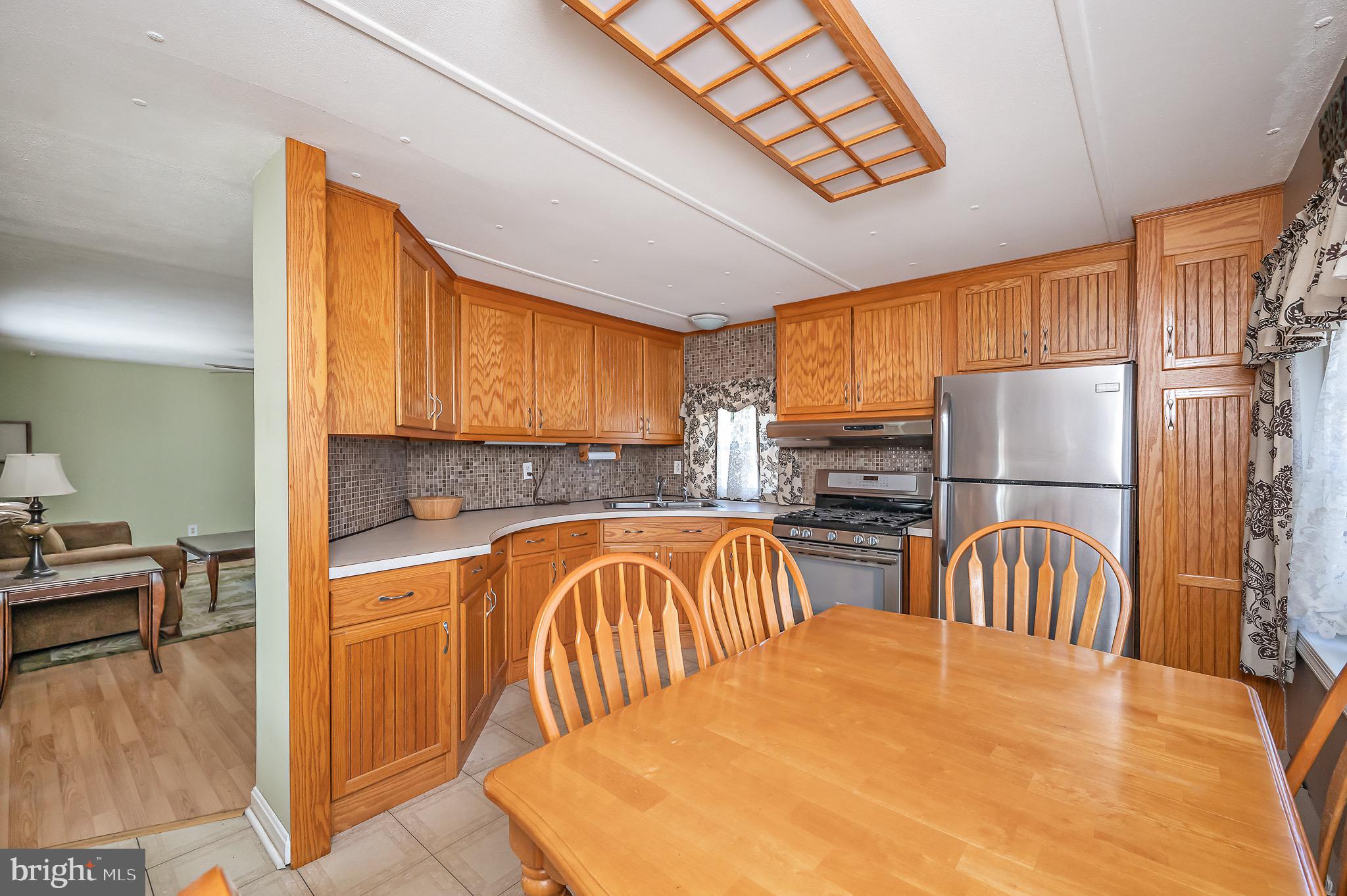 1516 Singer Road Joppa, MD 21085 - Photo 38 of 89 MOBILE HOME KITCHEN