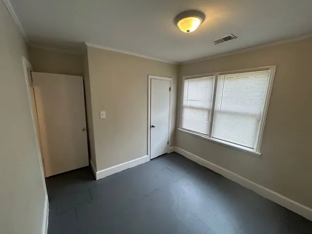 $374,900 | 1305 South Wisconsin Avenue, Lombard, IL 60148