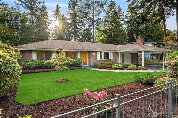 $800,000 | 14655 22nd Avenue Southwest, Burien, WA 98166