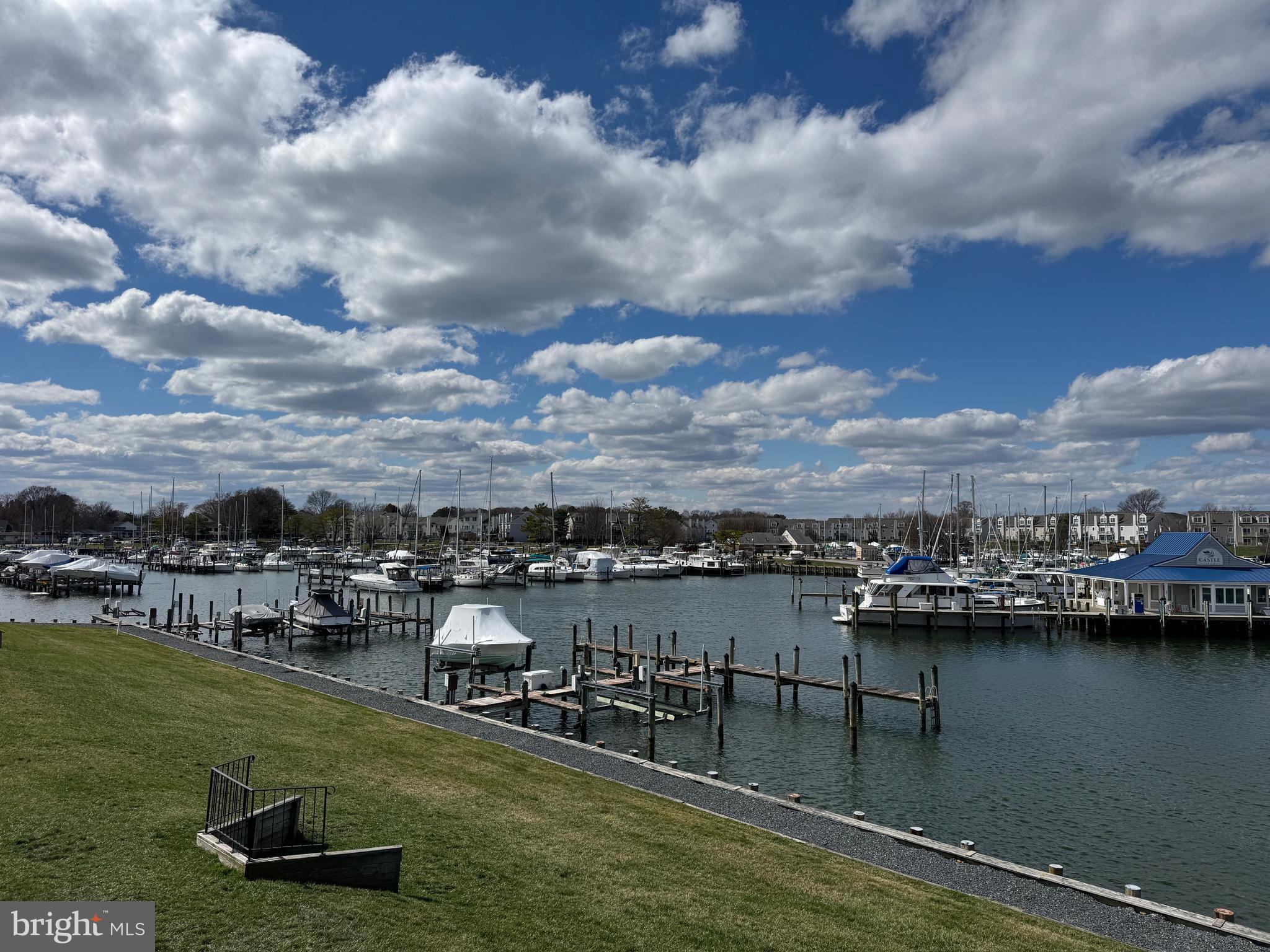23 Queen Victoria Way Chester, MD 21619 - Photo 3 of 8 Panoramic marina views