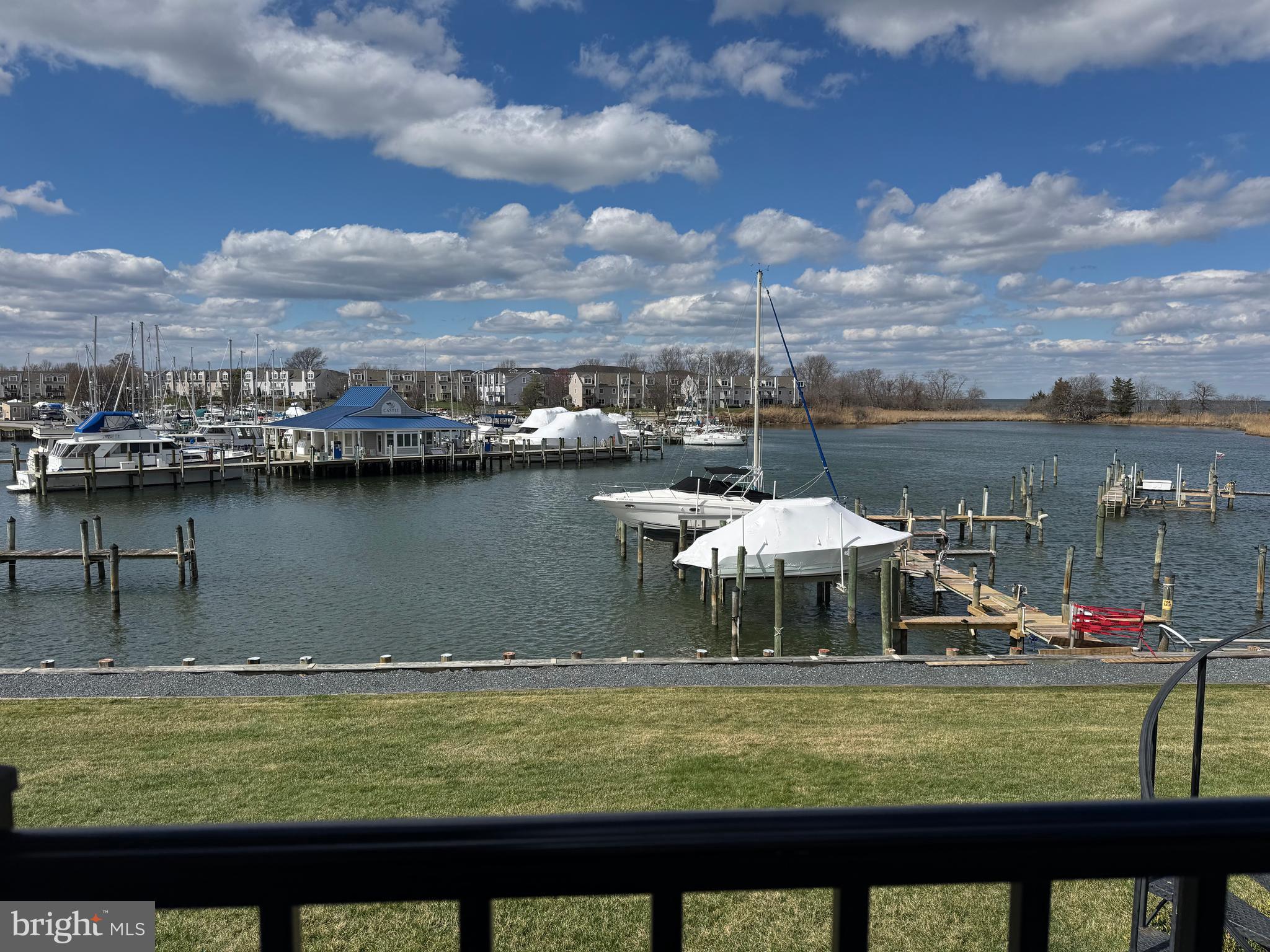 23 Queen Victoria Way Chester, MD 21619 - Photo 4 of 8 Panoramic marina views