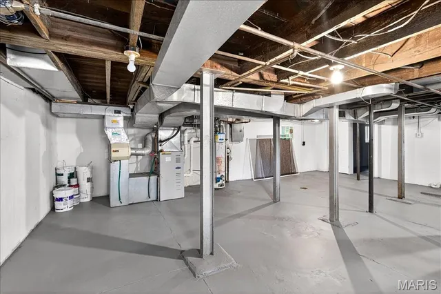 $300,000 | 619 North Bompart Avenue, St. Louis, MO 63119