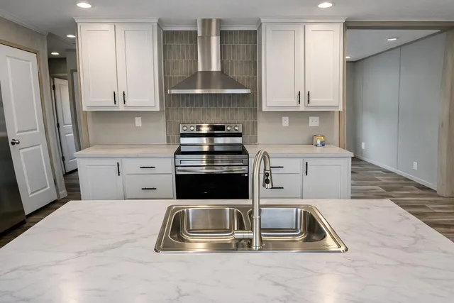 $279,500 | 105 Martin Drive, Eutawville, SC 29048