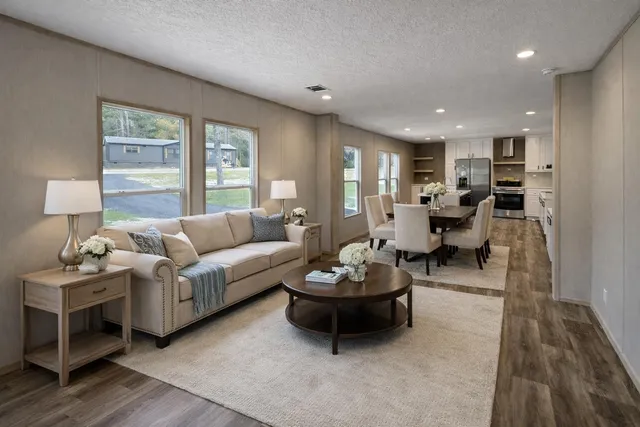 $279,500 | 105 Martin Drive, Eutawville, SC 29048