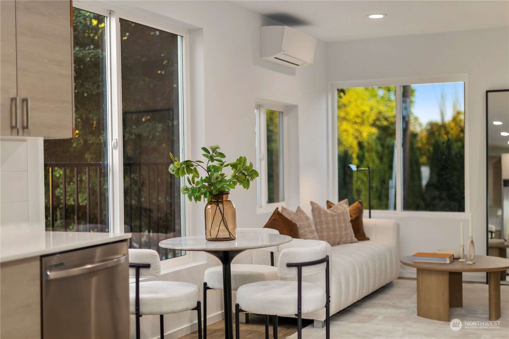 3102 South Walden Street Seattle, WA 98144 - Photo 15 of 35 a living room with furniture and a potted plant