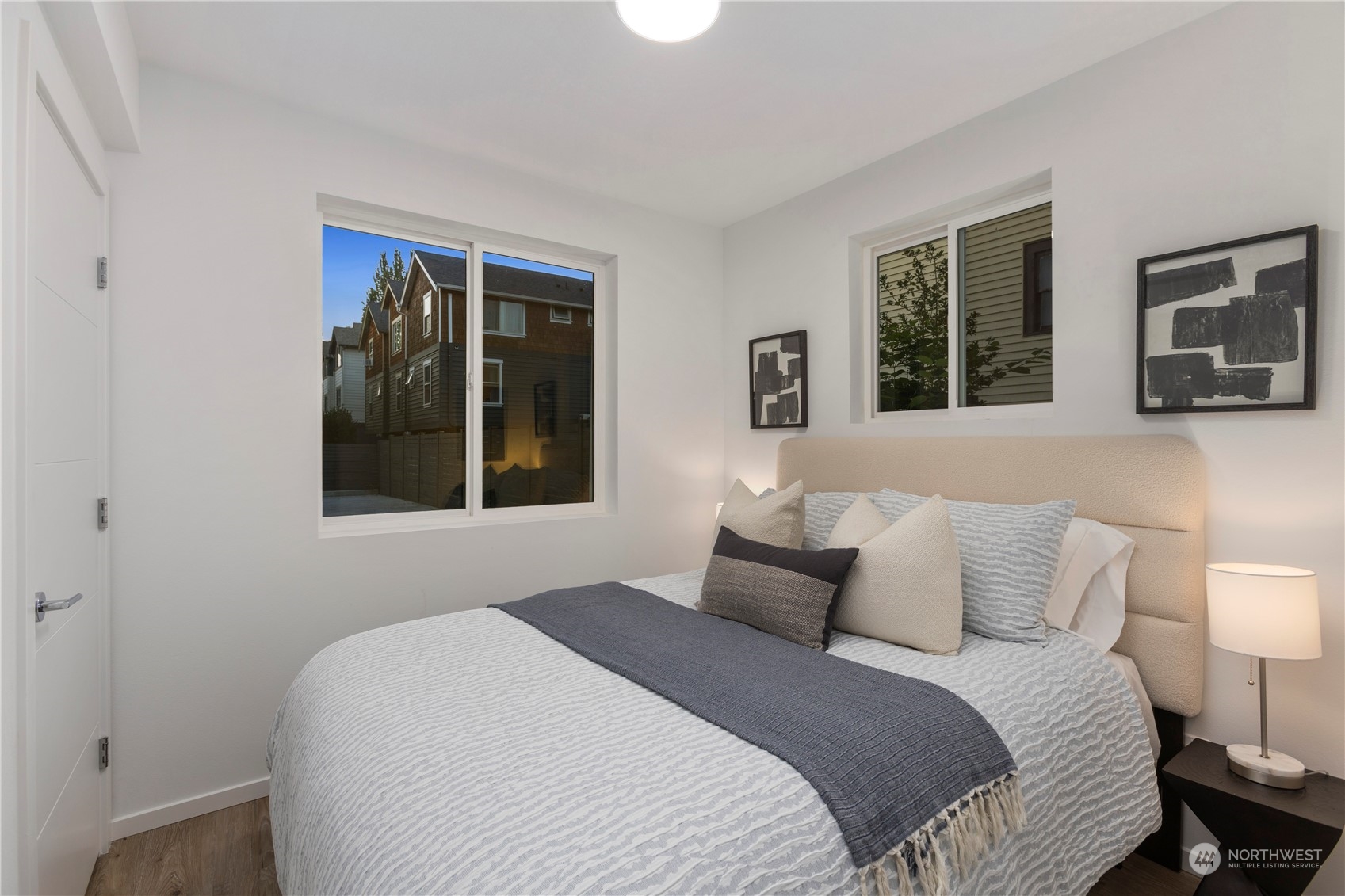 3102 South Walden Street Seattle, WA 98144 - Photo 27 of 35 a bedroom with a bed and a window