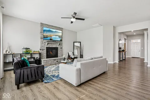$450,000 | 15123 Bentfield Court, Fishers, IN 46037
