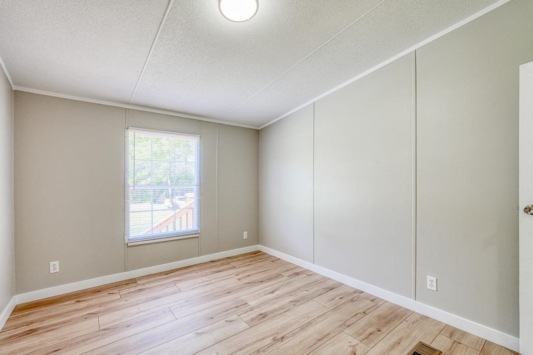 205 Springwater Drive Spartanburg, SC 29303 - Photo 23 of 35