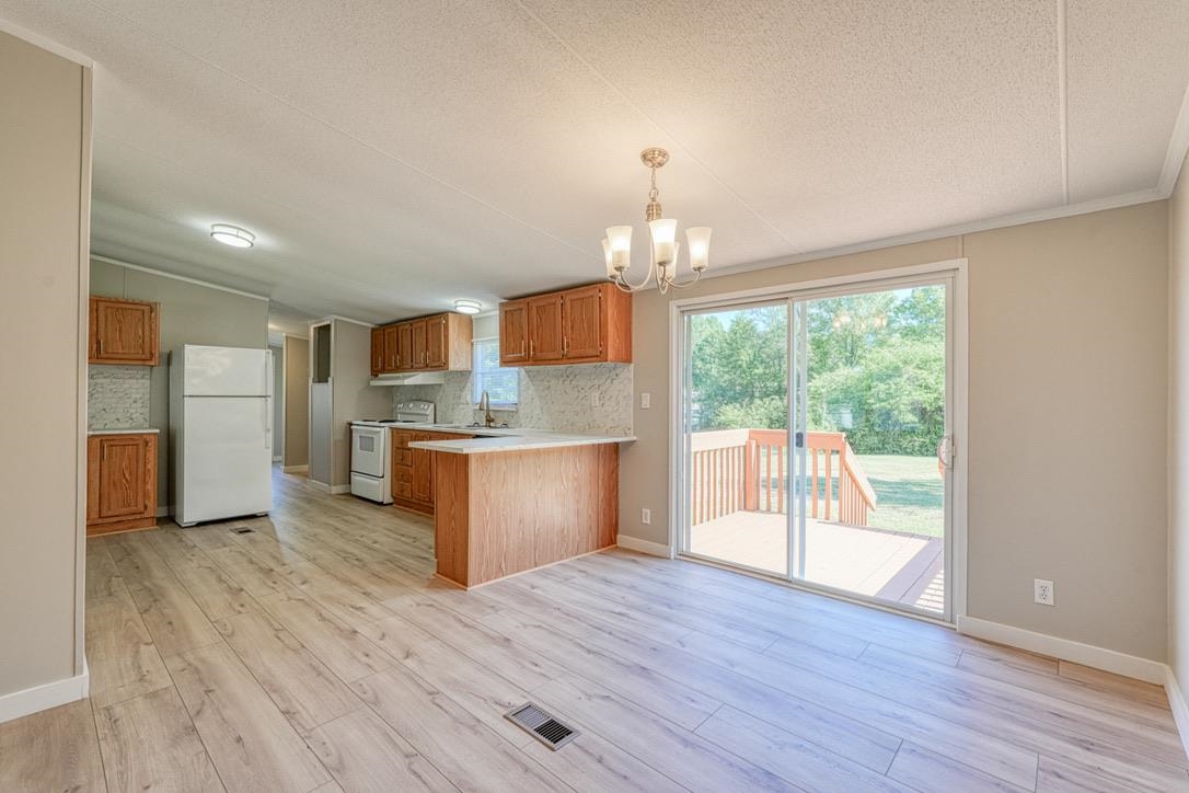 205 Springwater Drive Spartanburg, SC 29303 - Photo 5 of 35