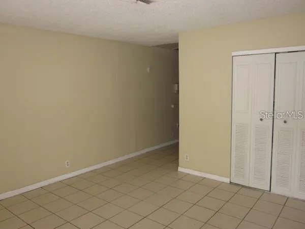 a view of a livingroom with an empty space