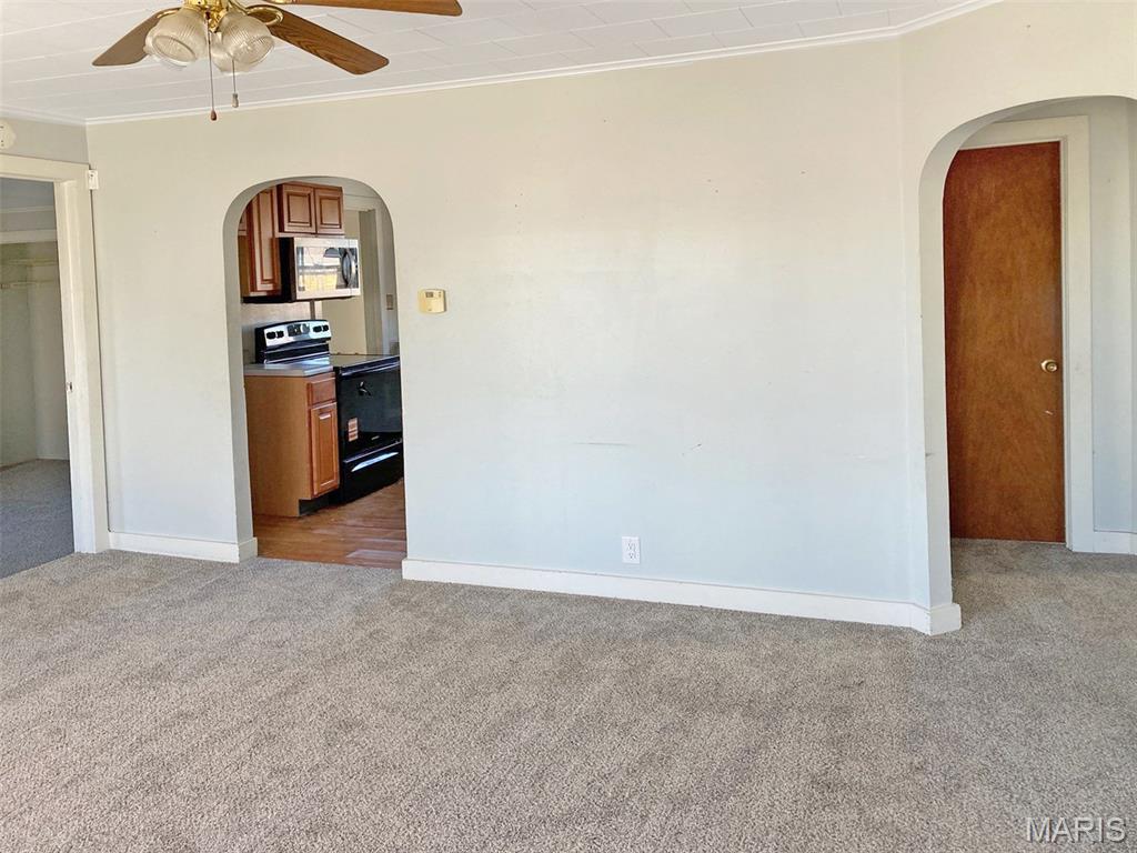 416 Wisdom Street Moberly, MO 65270 - Photo 2 of 10