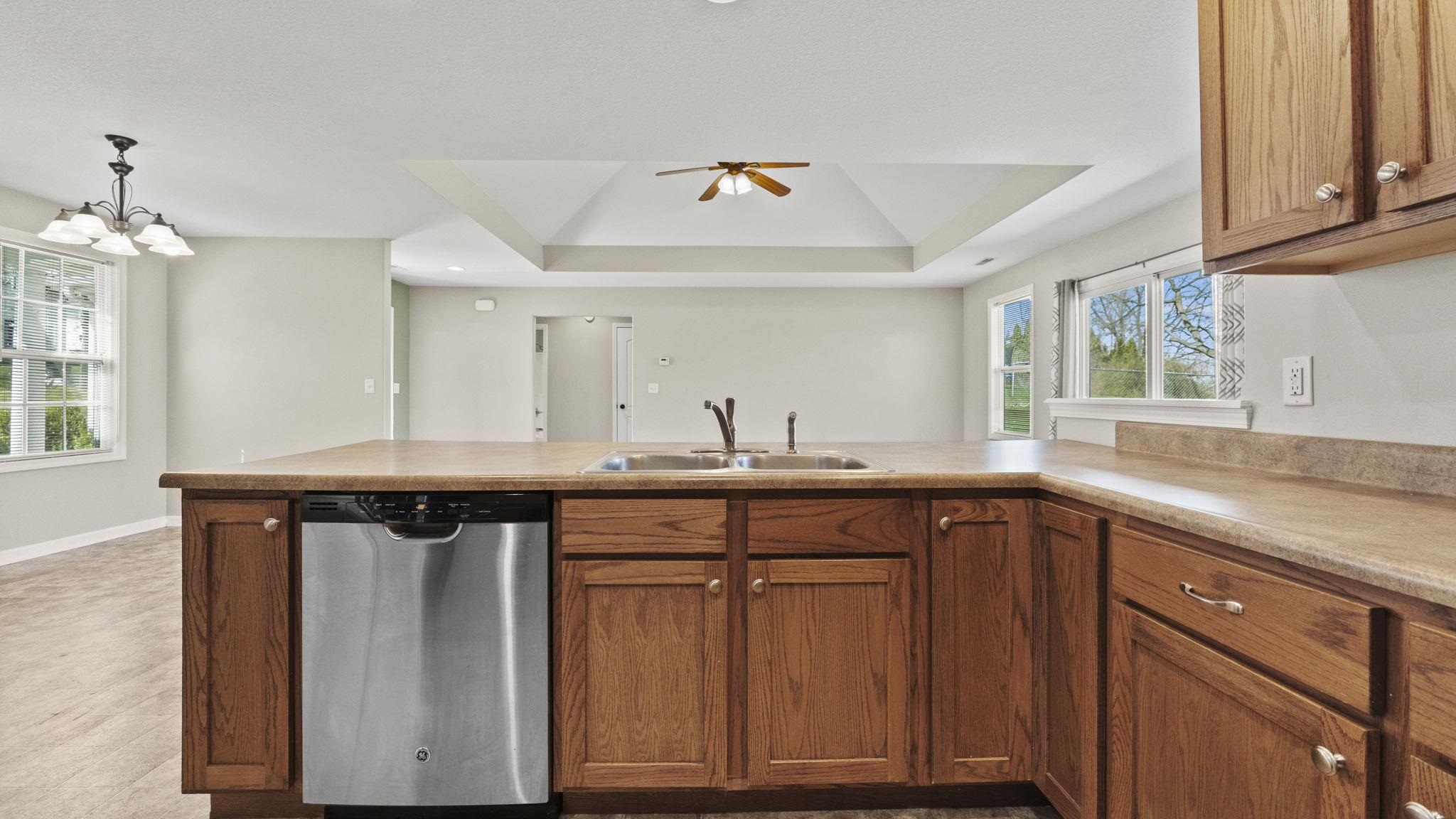 940 Fox Lake Road Angola, IN 46703 - Photo 13 of 36 Gallery Image 13