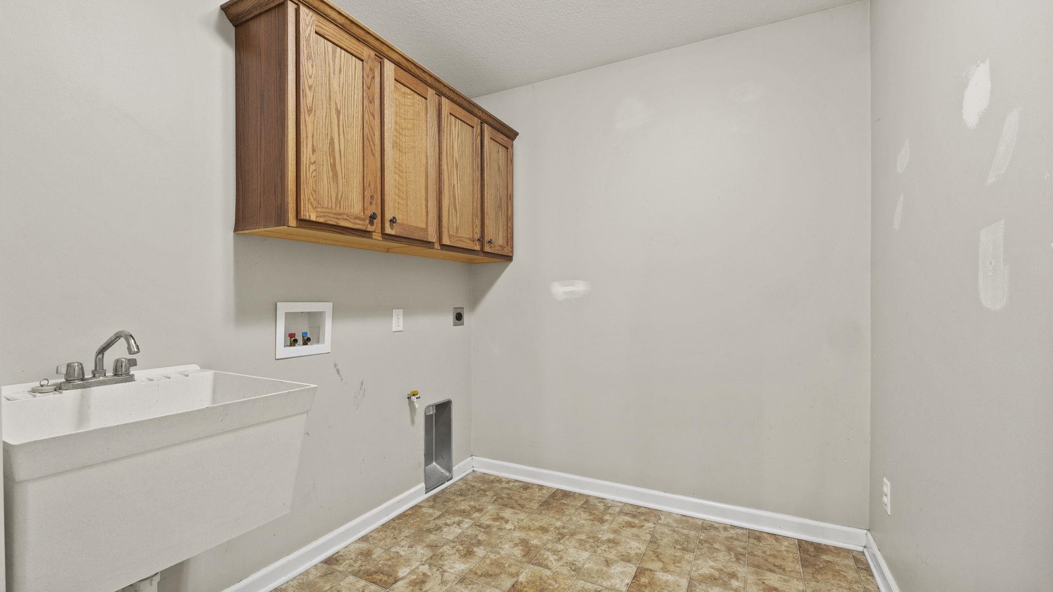 940 Fox Lake Road Angola, IN 46703 - Photo 16 of 36 Gallery Image 16