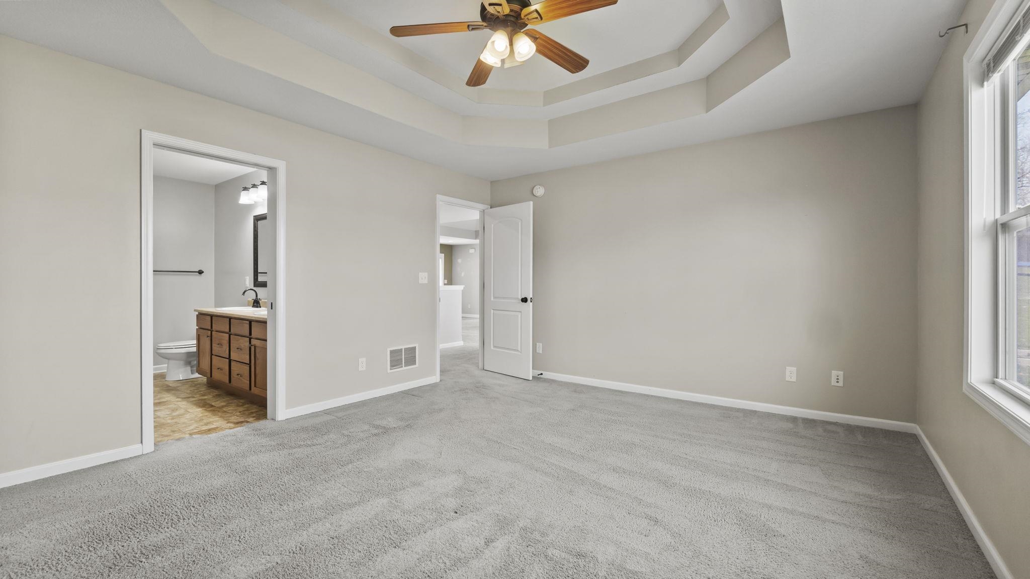 940 Fox Lake Road Angola, IN 46703 - Photo 19 of 36 Gallery Image 19