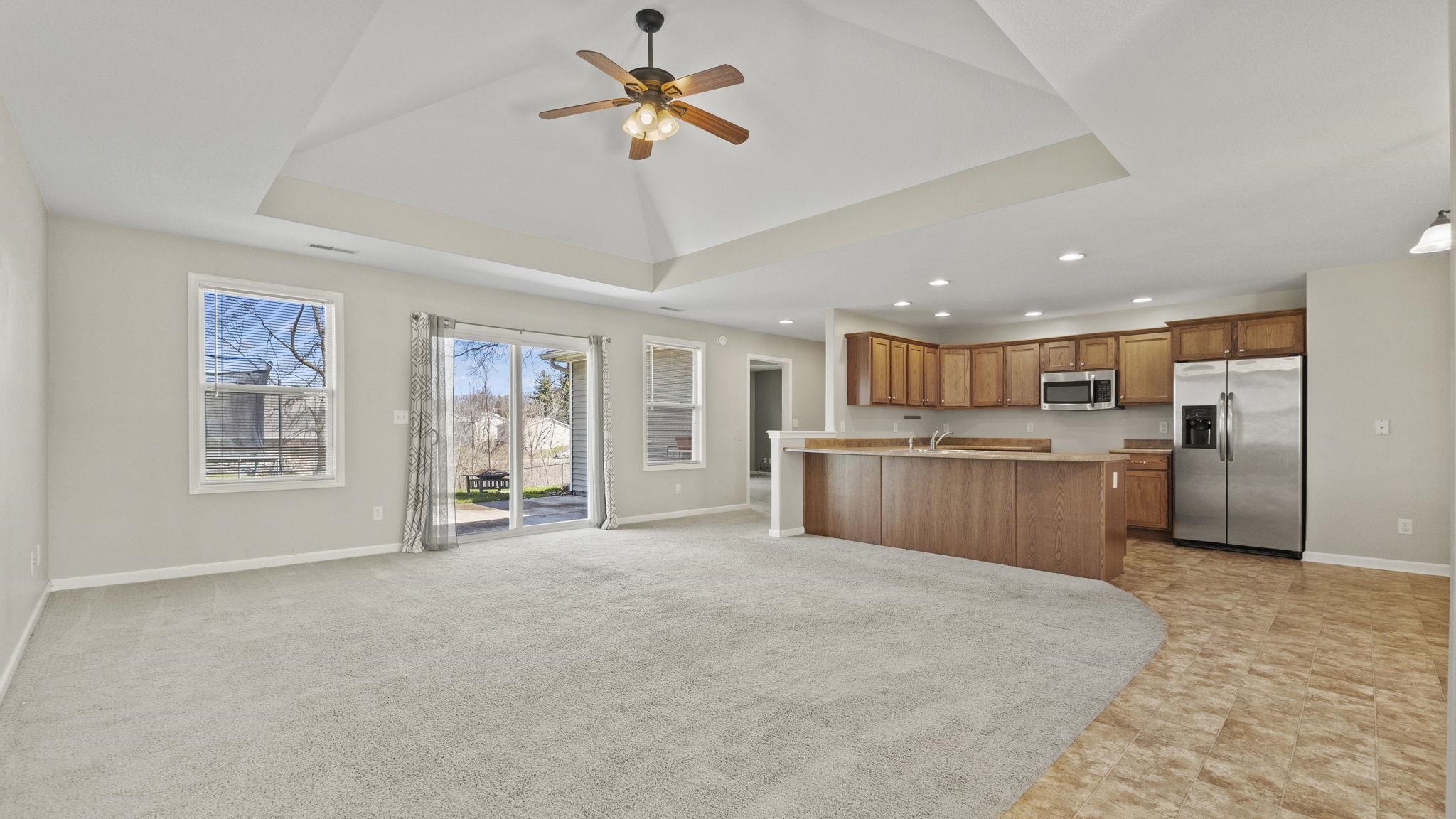 940 Fox Lake Road Angola, IN 46703 - Photo 4 of 36 Gallery Image 4