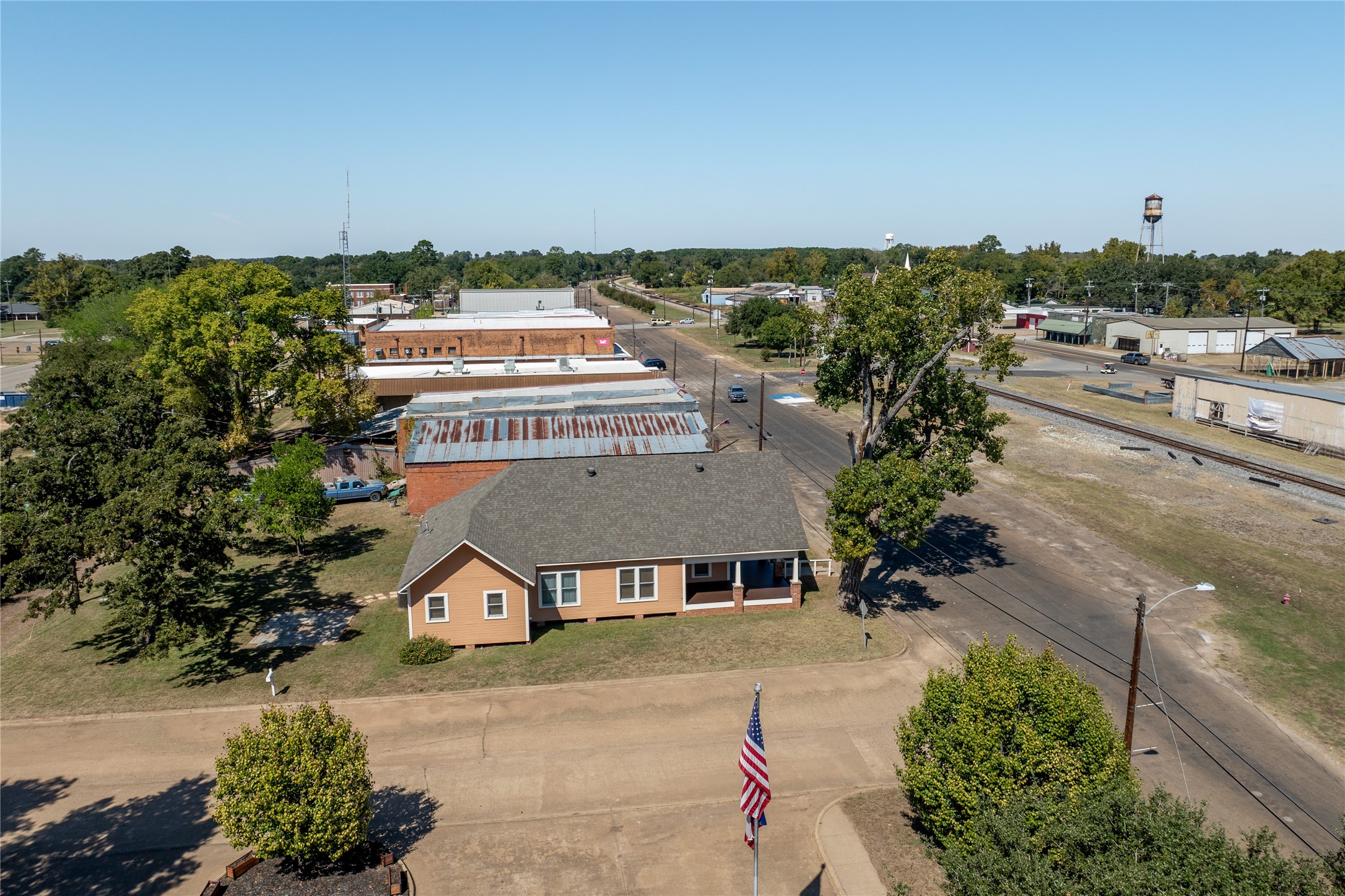 236 Main Street Grapeland, TX 75844 - Photo 28 of 31 an aerial view of a house