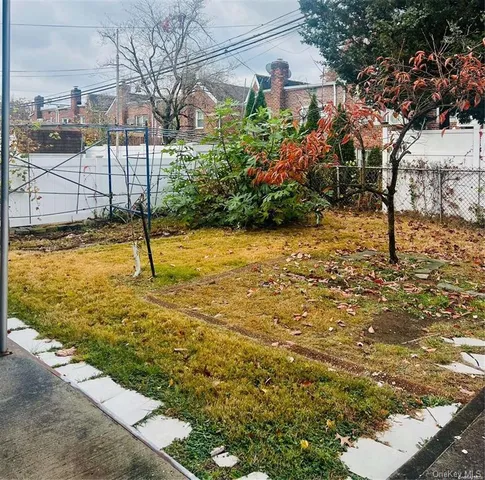 $1,599,000 | 43-44 195th Street | Auburndale