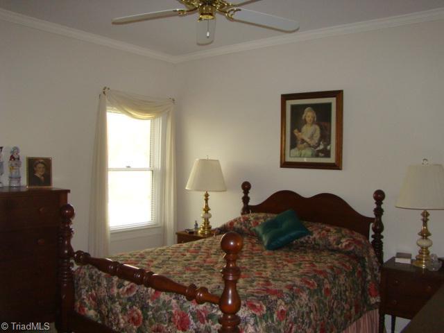 351 Pinewood Road Asheboro, NC 27205 - Photo 13 of 16 2nd Bedroom.