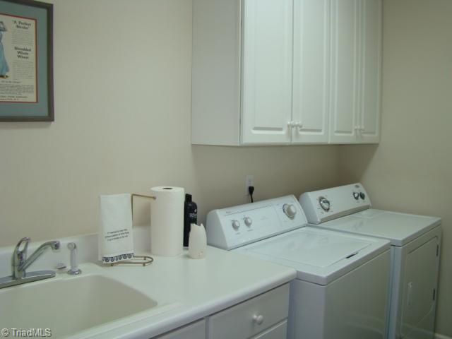 351 Pinewood Road Asheboro, NC 27205 - Photo 15 of 16 Laundry Room.