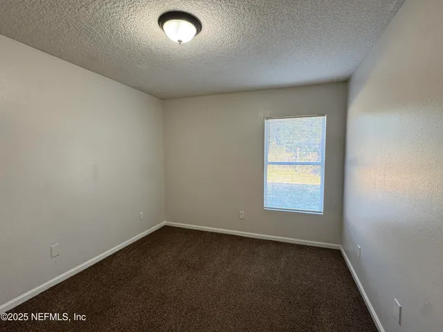 $1,725 | 11273 Silver Key Drive, Jacksonville, FL 32218