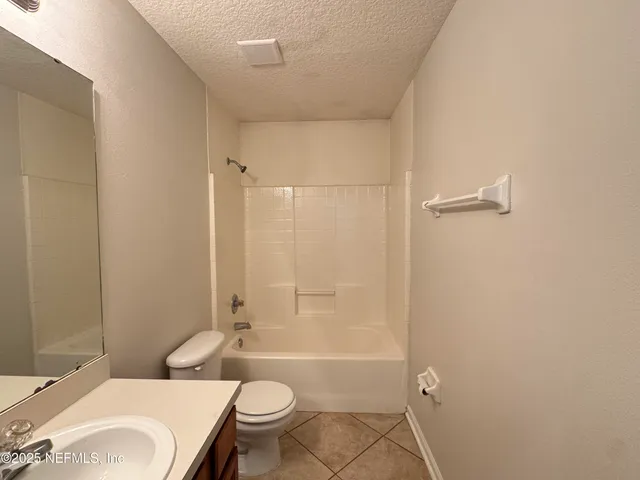 $1,725 | 11273 Silver Key Drive, Jacksonville, FL 32218