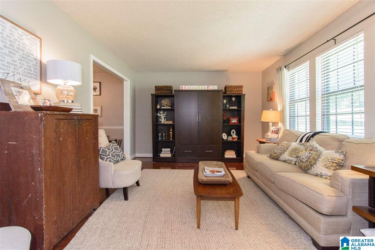 5721 Dorchester Way Birmingham, AL 35210 - Photo 5 of 31