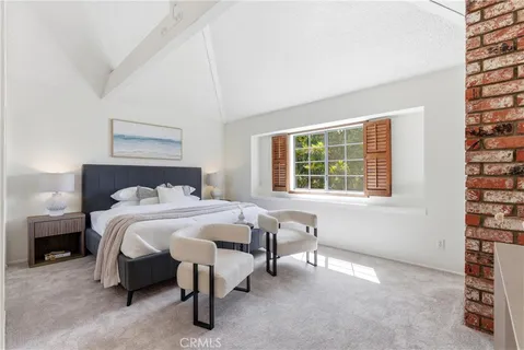 $1,099,000 | 2435 Rue De Cannes, Costa Mesa, CA 92627