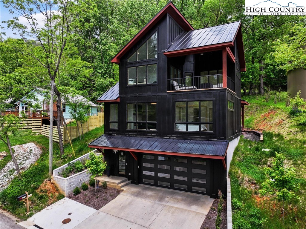 276 Junaluska Road Boone, NC 28607 - Photo 38 of 45 Gallery Image 38