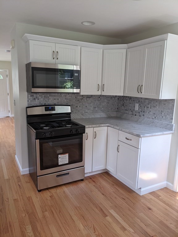 72 Fairhaven Road, Unit 72 Mattapoisett, MA 02739 - Photo 4 of 23 Gallery Image 4