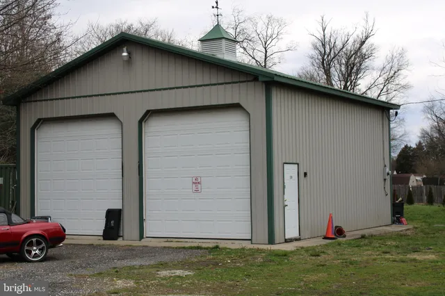 $160,000 | 309 Nicholson Road, Gloucester City, NJ 08030